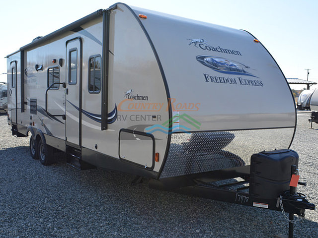 2015 Coachmen Freedom Express Photo