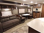 2015 Coachmen Freedom Express Photo #3