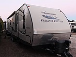 2015 Coachmen Freedom Express Photo #8