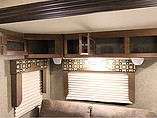 2015 Coachmen Freedom Express Photo #14