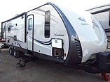 2016 Coachmen Freedom Express Photo #30
