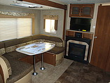 2014 Coachmen Freedom Express Photo #6