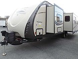2016 Coachmen Freedom Express Photo #3