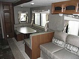 2014 Coachmen Freedom Express Photo #8