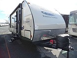 15 Coachmen Freedom Express