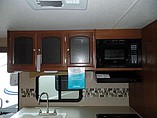 2015 Coachmen Freedom Express Photo #13