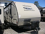 2016 Coachmen Freedom Express Photo #2