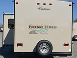2016 Coachmen Freedom Express Photo #6