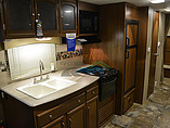 2016 Coachmen Freedom Express Photo #11
