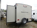 2015 Coachmen Freedom Express Photo #5