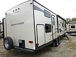 2015 Coachmen Freedom Express Photo #6