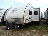 2015 Coachmen Freedom Express Photo #2