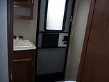 2015 Coachmen Freedom Express Photo #32