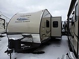 2015 Coachmen Freedom Express Photo #3