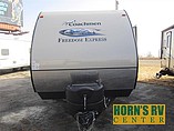 2015 Coachmen Freedom Express Photo #3