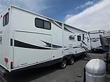 2012 Coachmen Freedom Express Photo #4