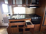 2012 Coachmen Freedom Express Photo #16