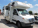 2009 Coachmen Freelander Photo #1