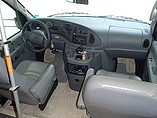 2004 Coachmen Freelander Photo #16