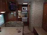 2004 Coachmen Freelander Photo #34