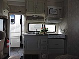 2005 Coachmen Freelander Photo #17