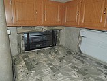 2005 Coachmen Freelander Photo #13