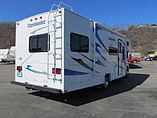 2009 Coachmen Freelander Photo #4