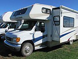 2004 Coachmen Freelander Photo #3