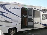 2009 Coachmen Freelander Photo #4