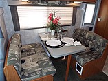 2005 Coachmen Freelander Photo #10