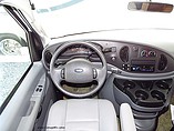 2005 Coachmen Freelander Photo #22