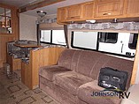 2008 Coachmen Freelander Photo #11