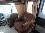 2008 Coachmen Freelander Photo #9