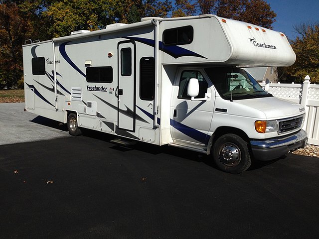07 Coachmen Freelander