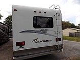 2005 Coachmen Leprechaun Photo #5