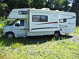 03 Coachmen Leprechaun