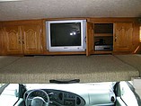 2005 Coachmen Leprechaun Photo #16