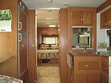 2003 Coachmen Leprechaun Photo #5