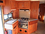 2008 Coachmen Leprechaun Photo #16