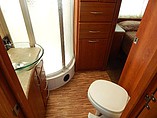 2009 Coachmen Leprechaun Photo #10