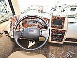 2015 Coachmen Mirada Photo #10