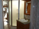 2005 Coachmen Mirada Photo #13