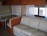 2009 Coachmen Mirada Photo #6