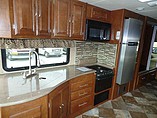 2015 Coachmen Mirada Photo #18