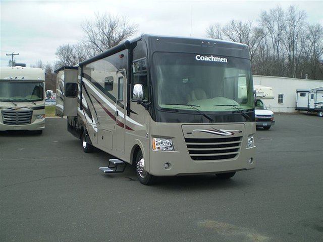 2015 Coachmen Mirada Photo