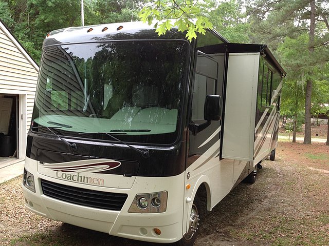 14 Coachmen Mirada SE