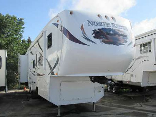 2011 Coachmen North Ridge Photo