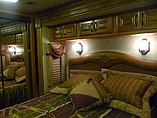 2007 Coachmen Pathfinder Photo #3