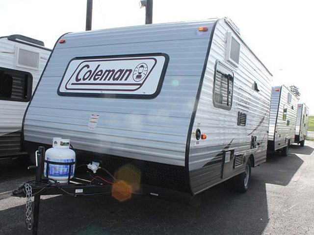 2015 Coleman Expedition LT Photo