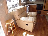 2009 Conquest Conquest Photo #6